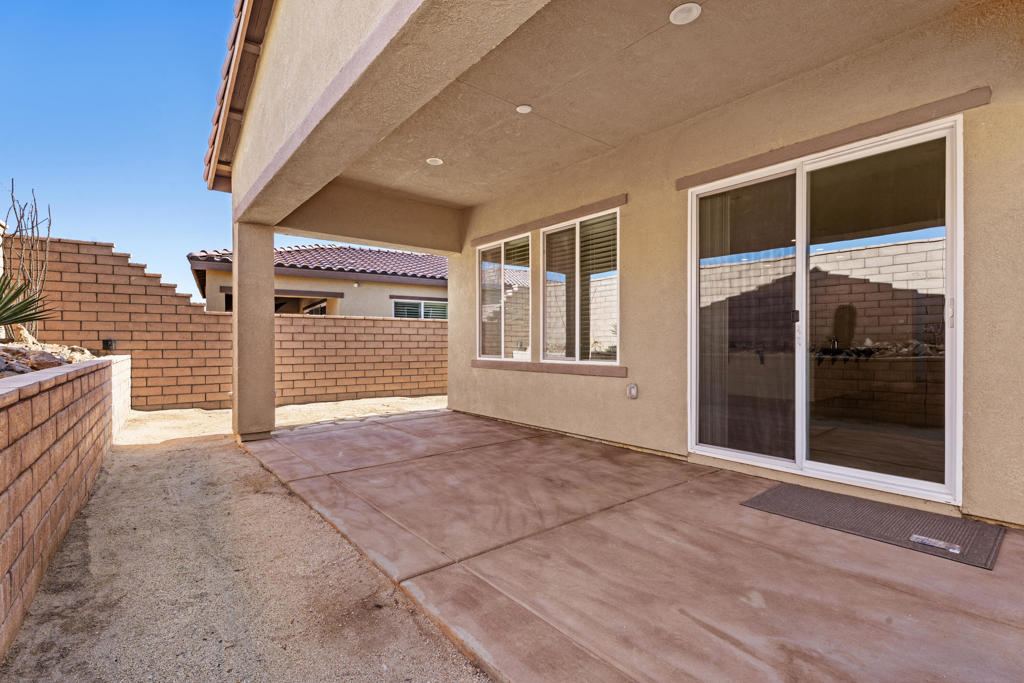 43720 Vacanza Court Property Photo 36