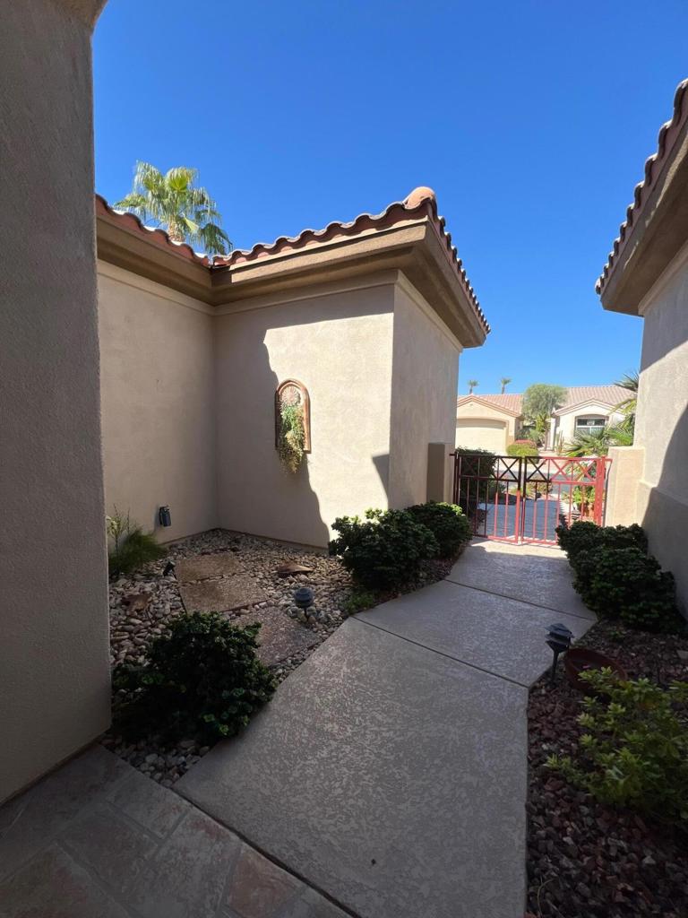 78119 Elenbrook Court Property Photo 5