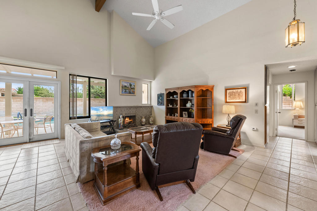 53 San Simeon Place Property Photo 3