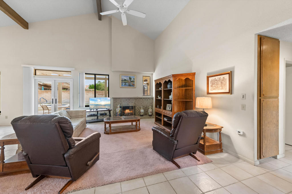 53 San Simeon Place Property Photo 4