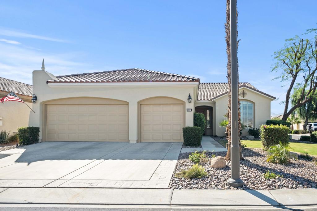 80097 Avenida Santa Olivia Property Photo 2