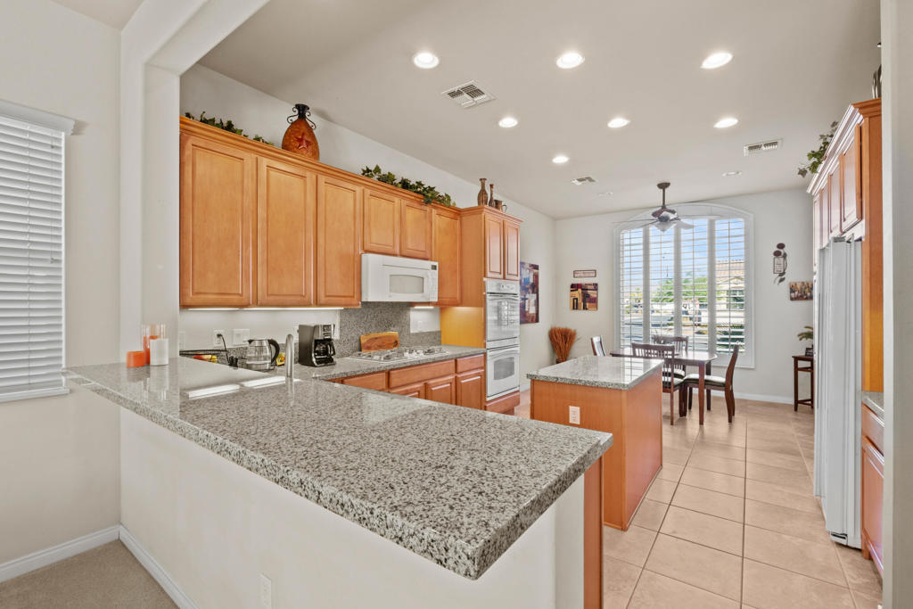 80097 Avenida Santa Olivia Property Photo 11