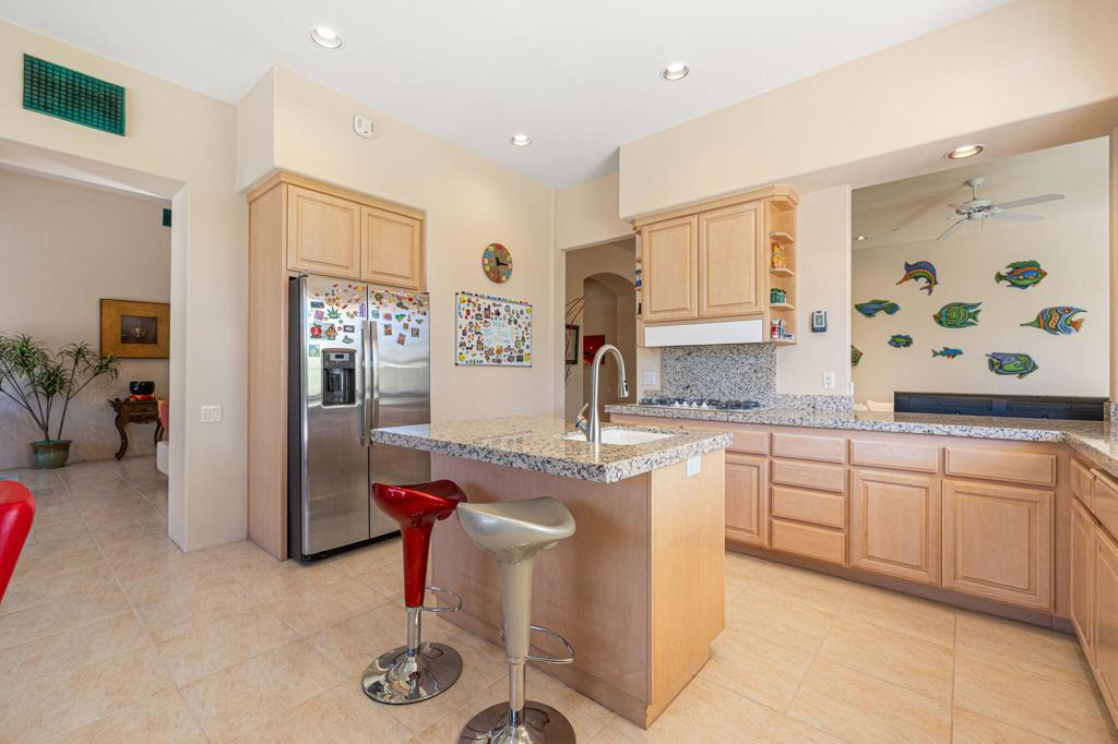 81 Appian Way Property Photo 12