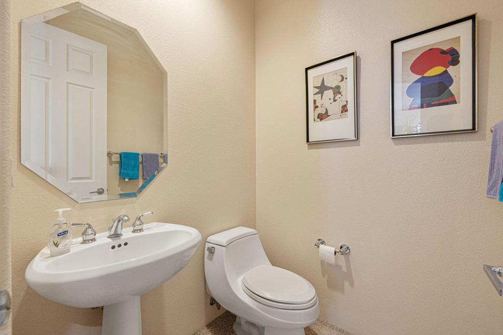 81 Appian Way Property Photo 46