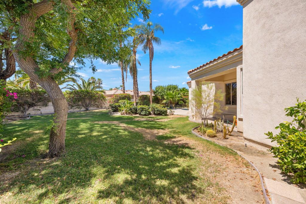 81 Appian Way Property Photo 60