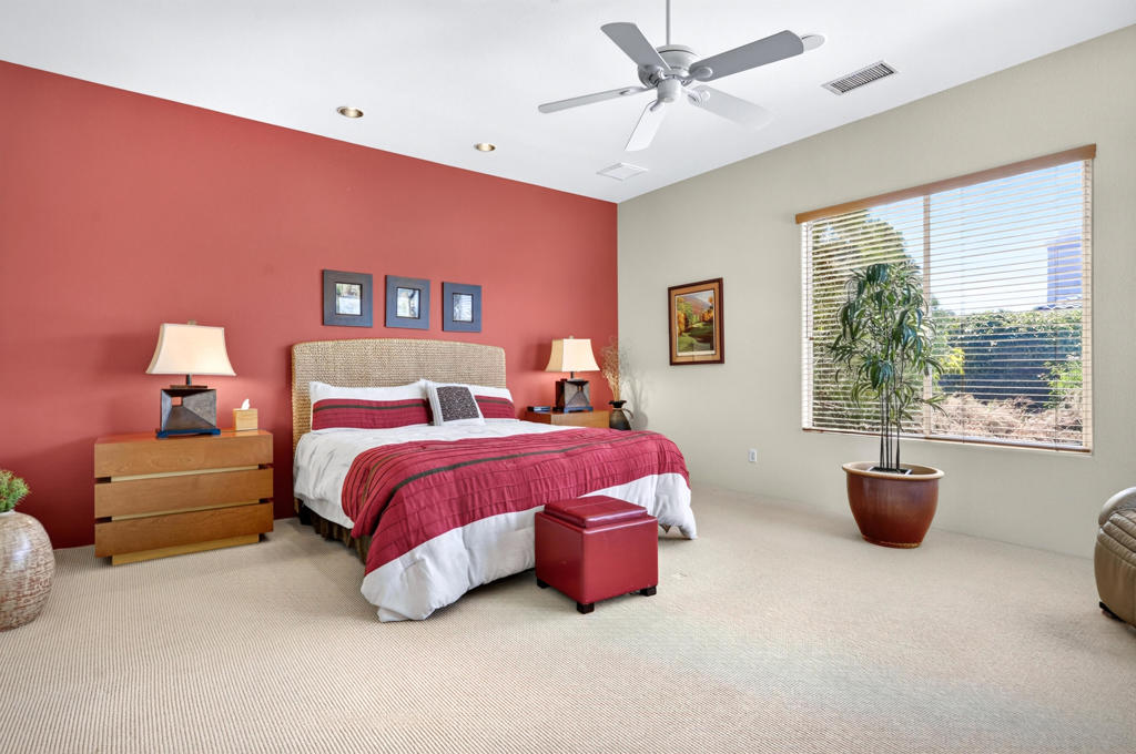 19 Scarborough Way Property Photo 25