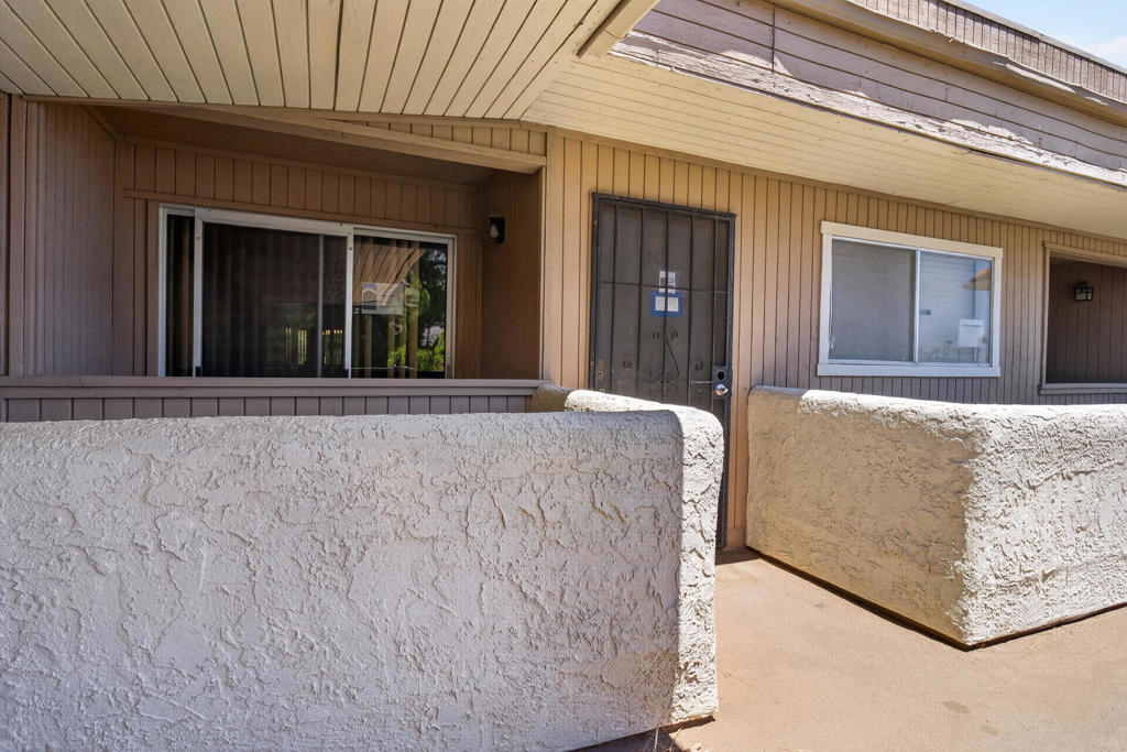 420 N Villa Court 208 Property Photo 15