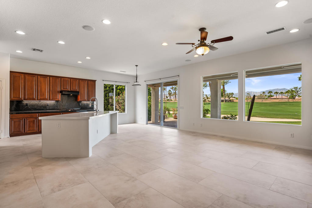 43393 Saint Andrews Drive Property Photo 4