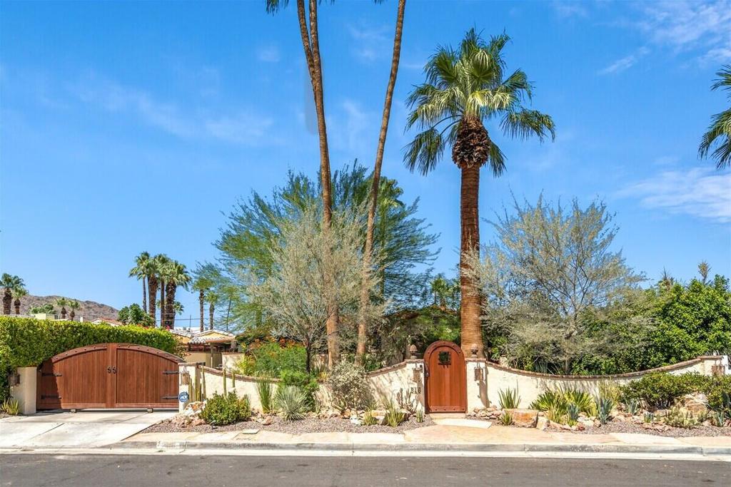 216 E Palo Verde Avenue Property Photo 5