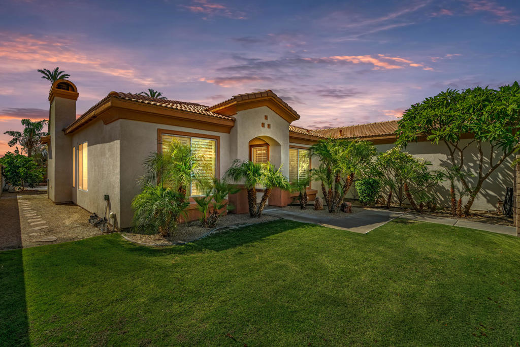 43798 Parkway Esplanade E Property Photo 3