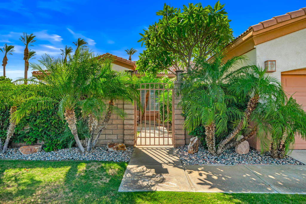43798 Parkway Esplanade E Property Photo 6