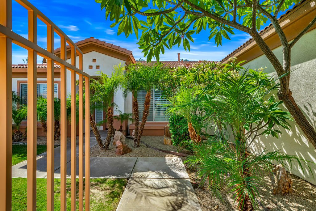 43798 Parkway Esplanade E Property Photo 7