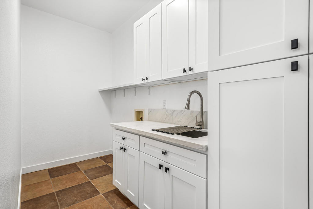 43798 Parkway Esplanade E Property Photo 43