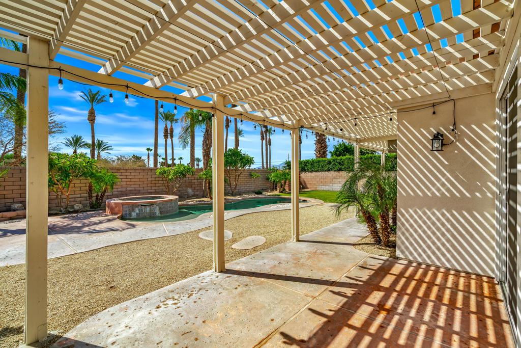 43798 Parkway Esplanade E Property Photo 44