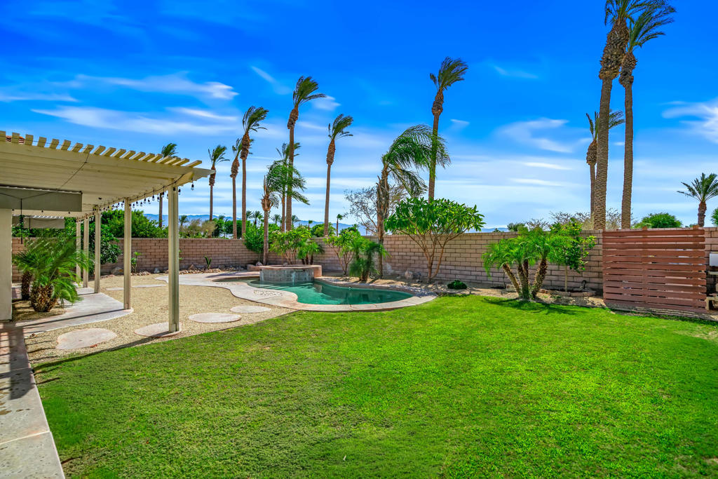 43798 Parkway Esplanade E Property Photo 51