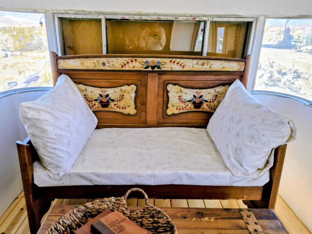 1 Dillon Road Property Photo 6