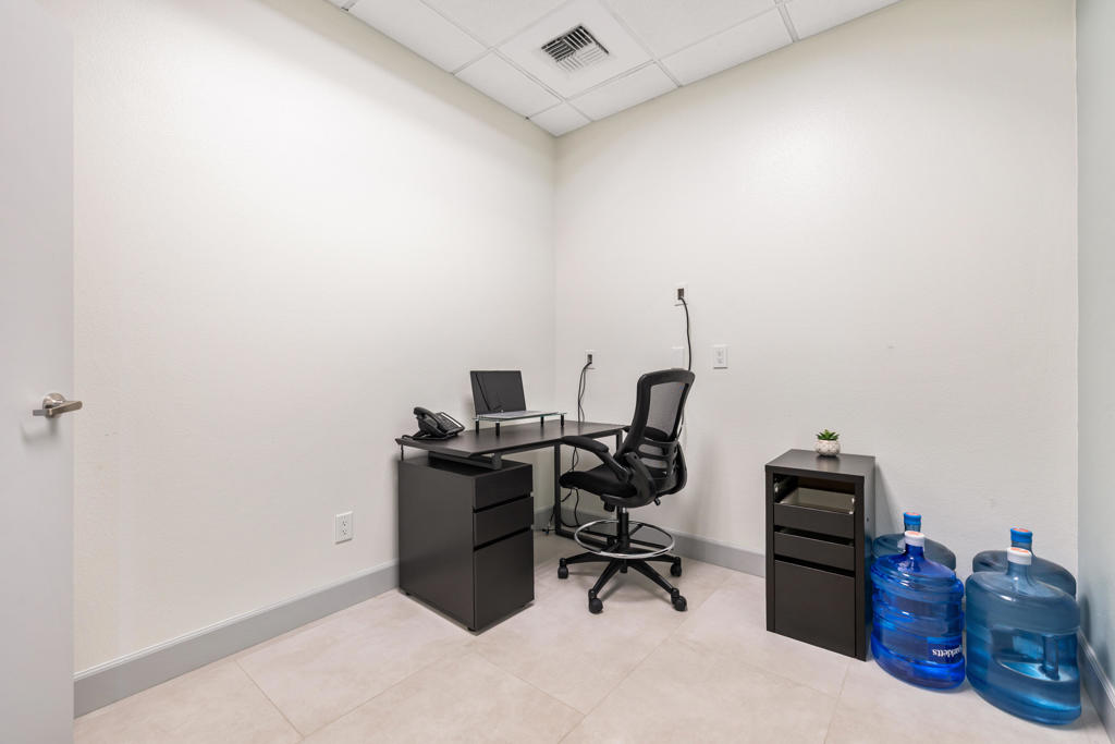 219149883DA Property Photo 29