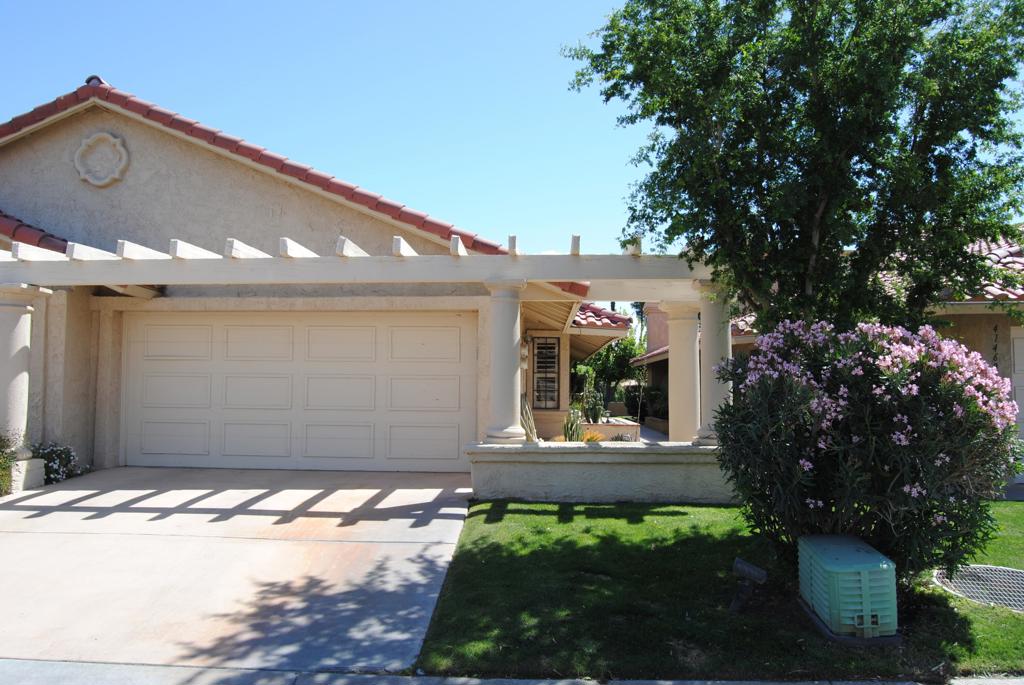 41444 Woodhaven Drive E Property Photo 1
