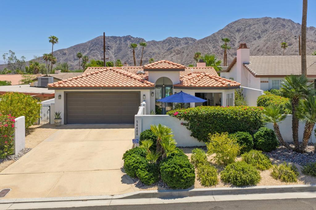 54404 Avenida Madero Property Photo 1
