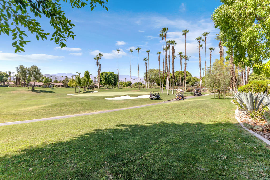 207 Bouquet Canyon Drive Property Photo 32