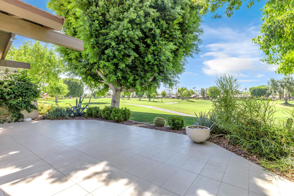 207 Bouquet Canyon Drive Property Photo 37
