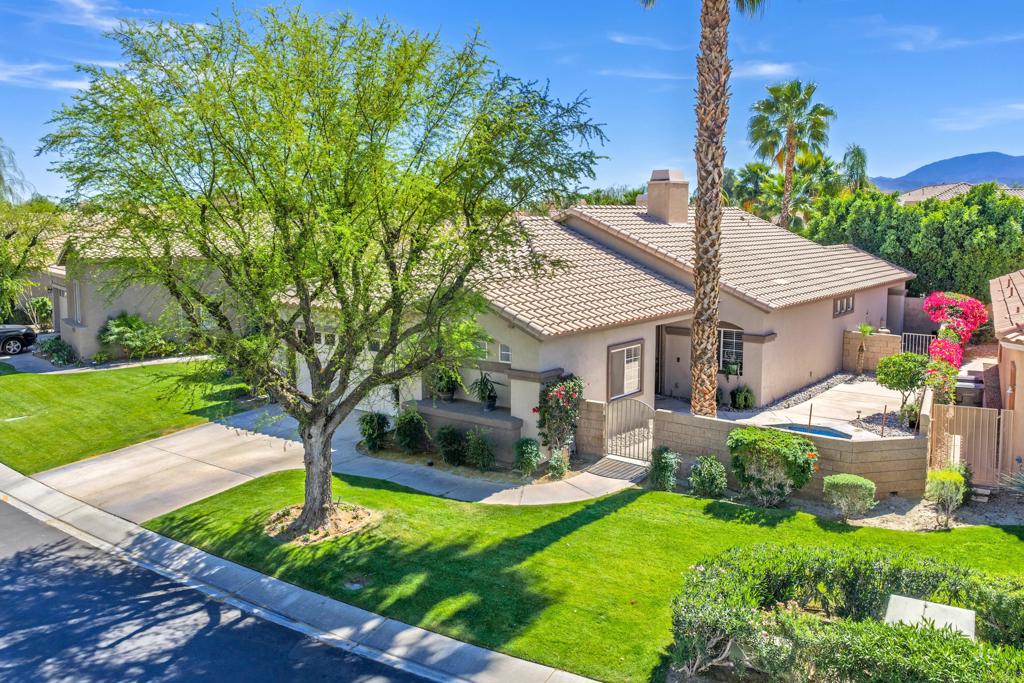 80199 Golden Horseshoe Drive Property Photo 3
