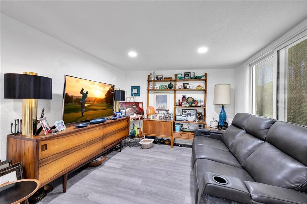 13 Coble Drive Property Photo 17