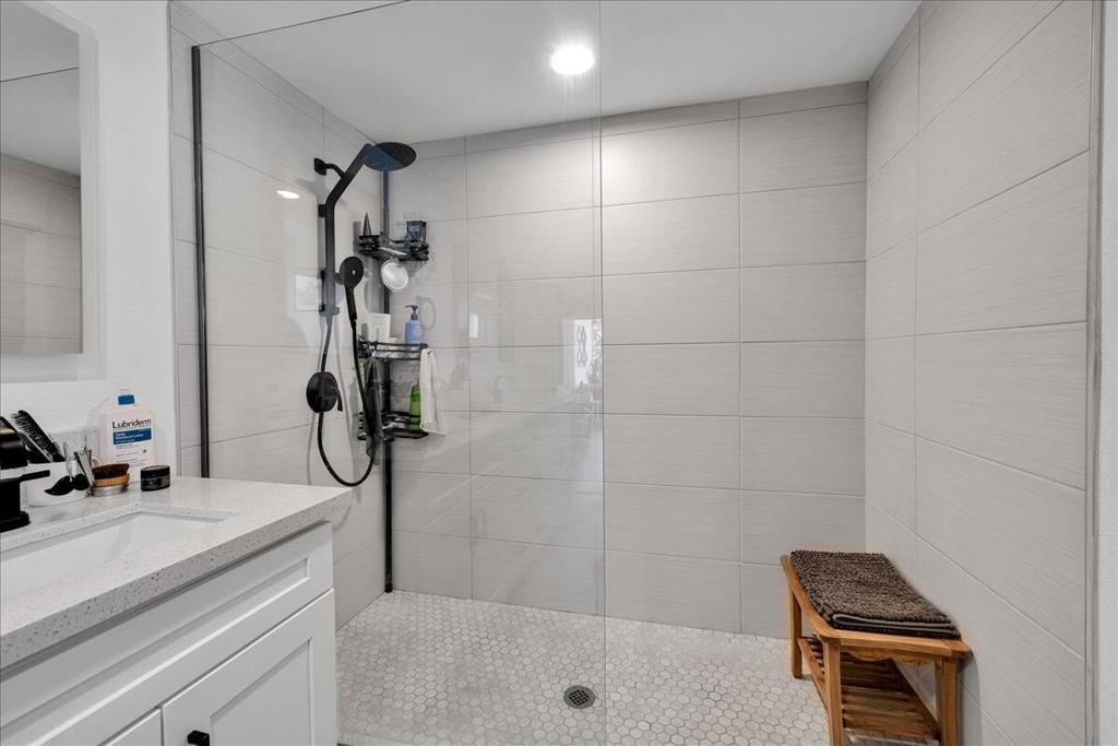 13 Coble Drive Property Photo 22