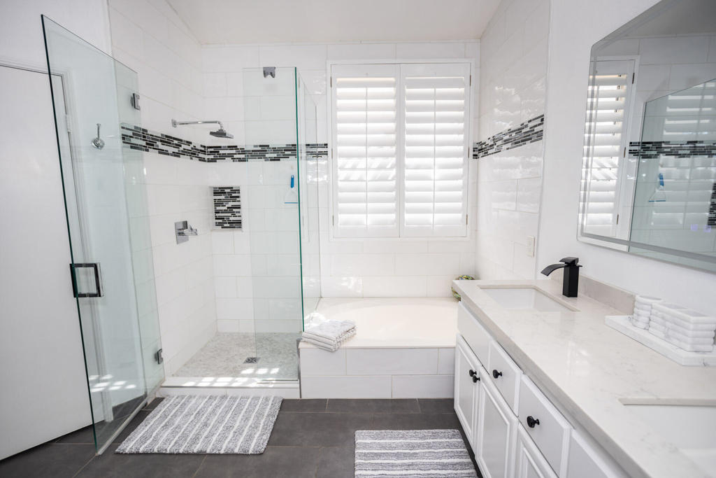 40600 Via Fonda Property Photo 17