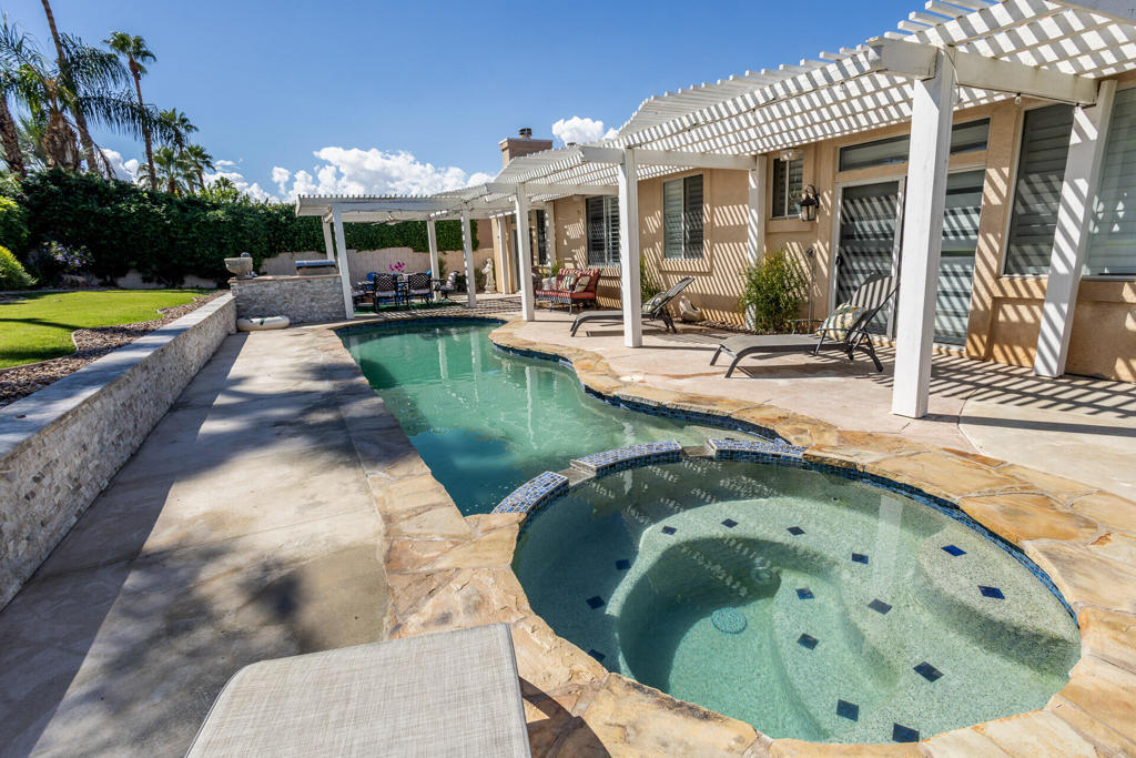 40600 Via Fonda Property Photo 33