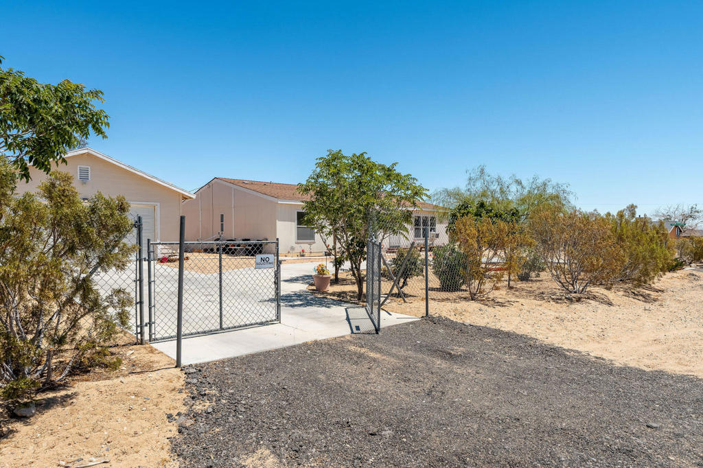 4634 Avenida La Manana Property Photo 43