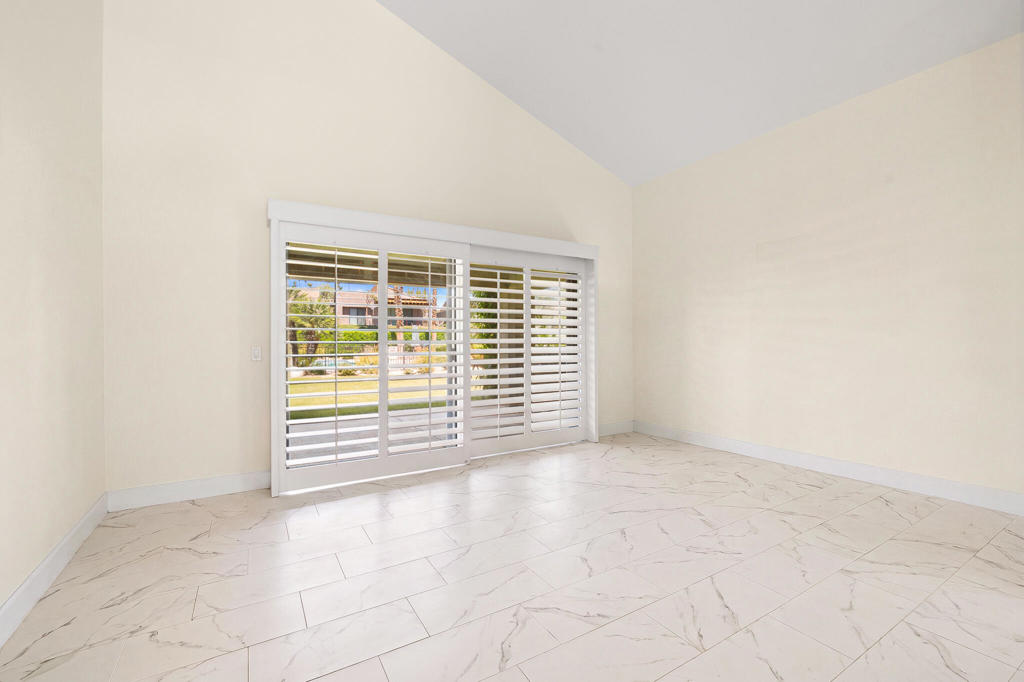 219149928DA Property Photo 17