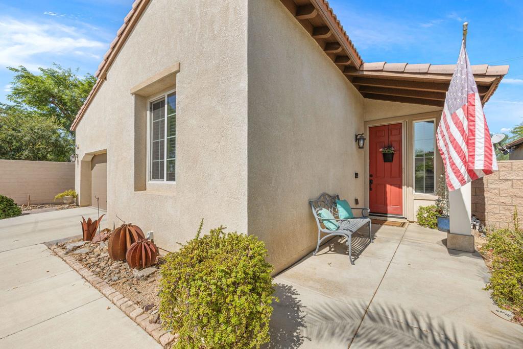 42871 Incantata Place Property Photo 6