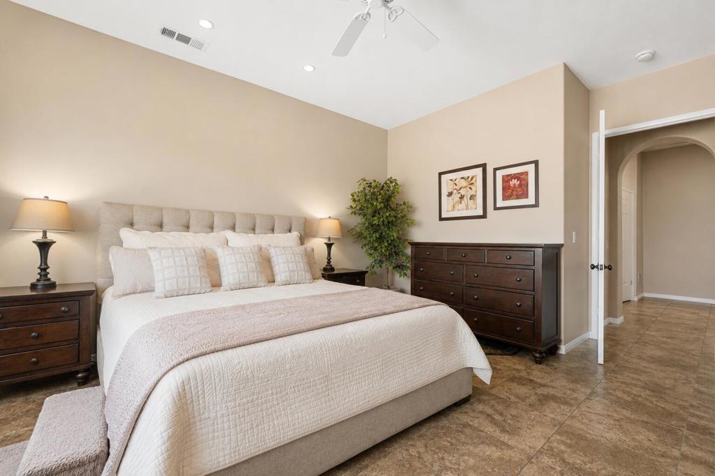 42871 Incantata Place Property Photo 17