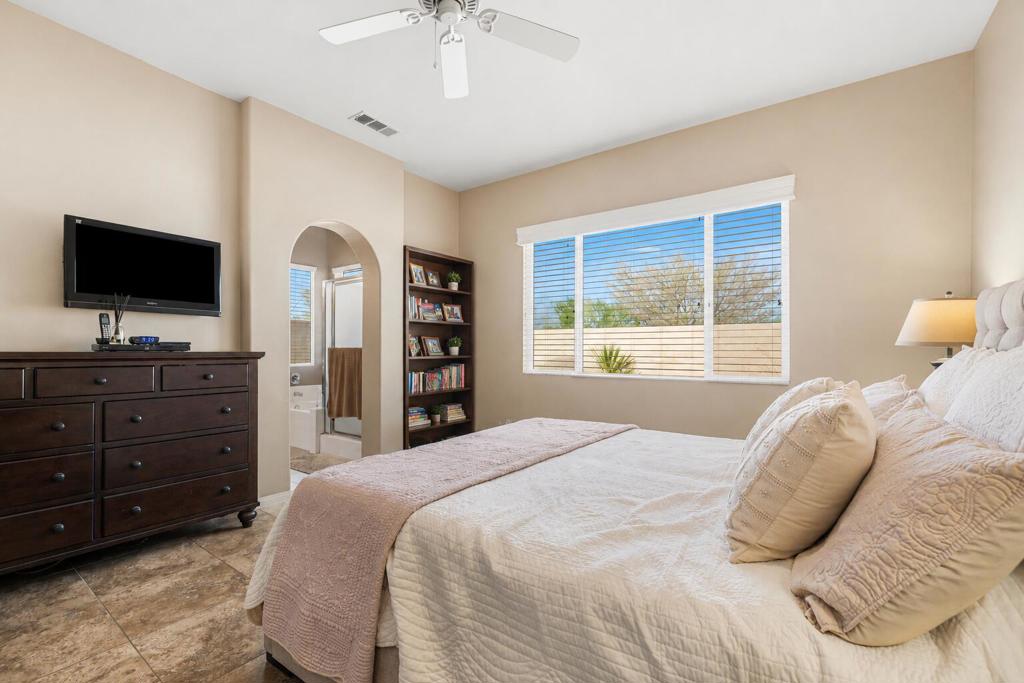 42871 Incantata Place Property Photo 19