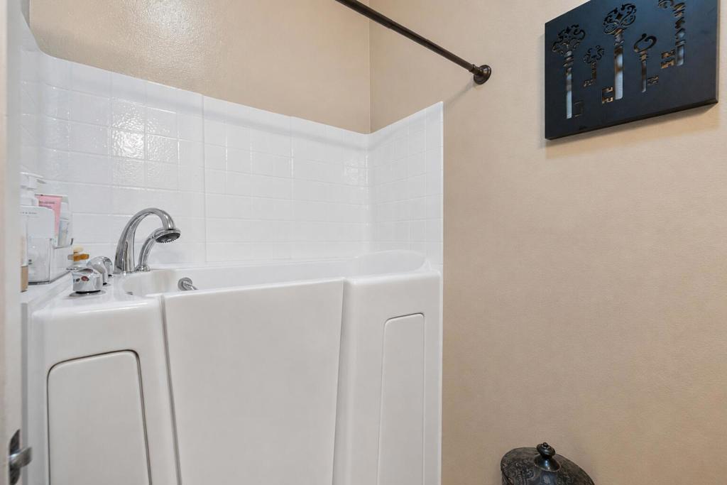 42871 Incantata Place Property Photo 25