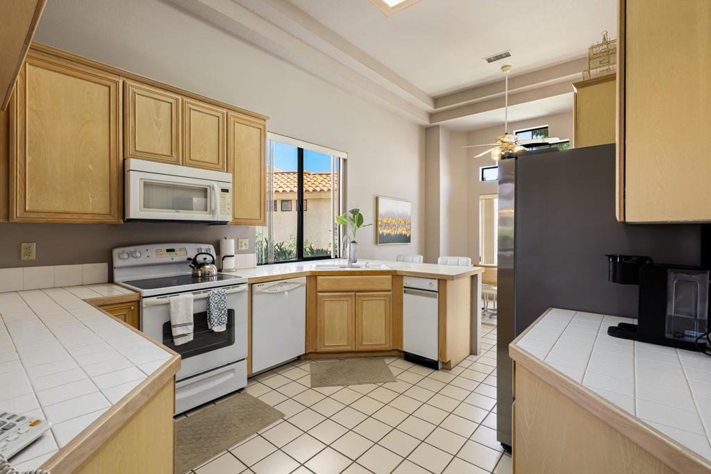 116 Caserta Lane Property Photo 4