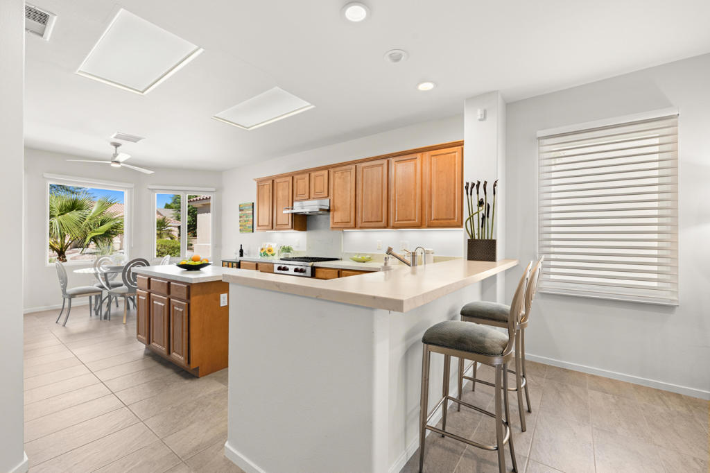 36560 Blue Palm Drive Property Photo 10
