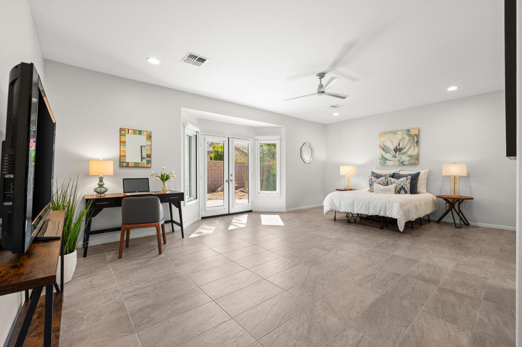 36560 Blue Palm Drive Property Photo 18