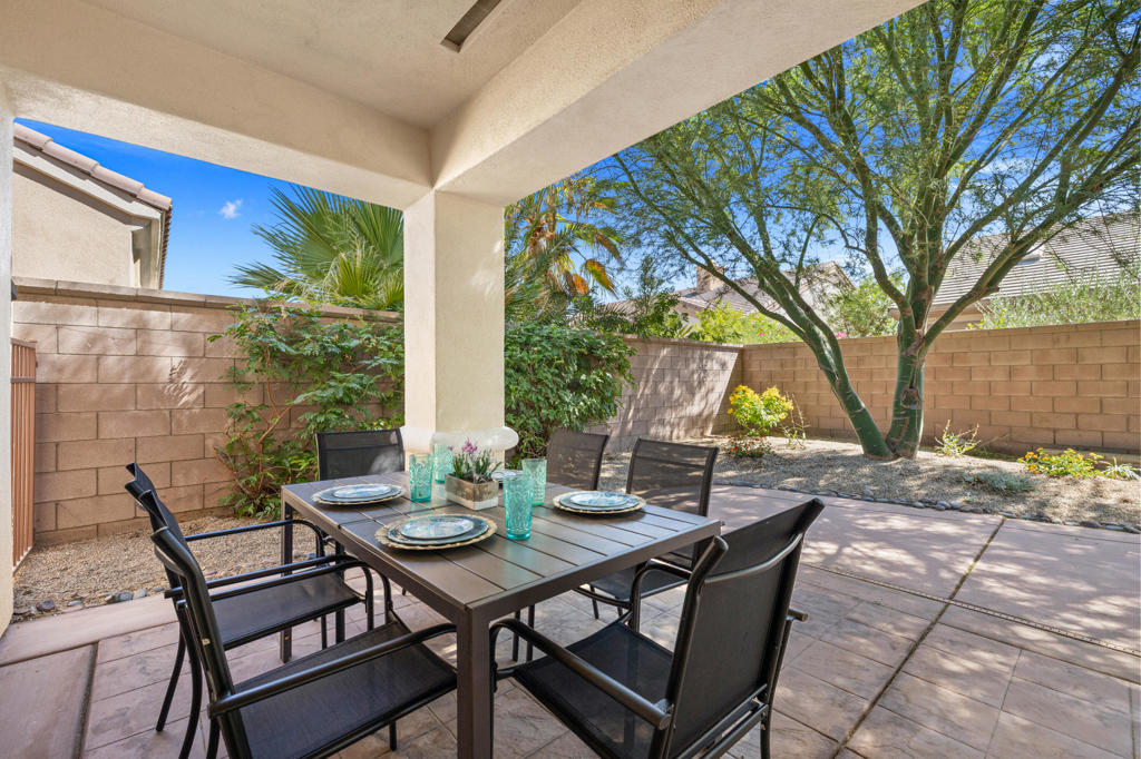 36560 Blue Palm Drive Property Photo 33