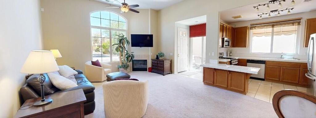 79335 Rose Dawn Property Photo 8