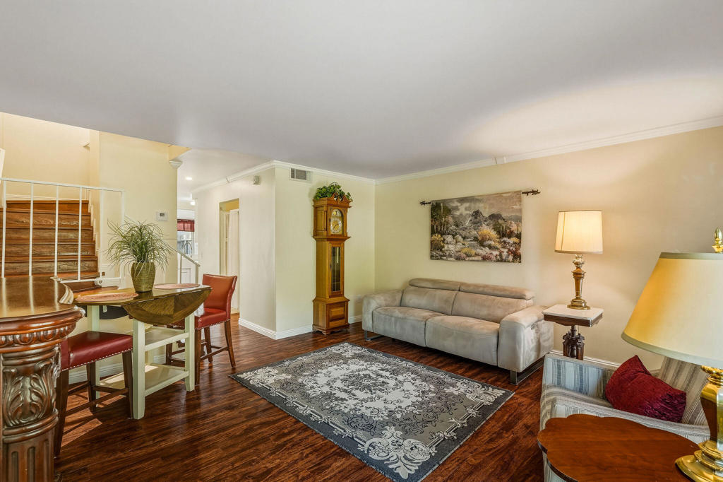 334 W Santa Elena Road Property Photo 11