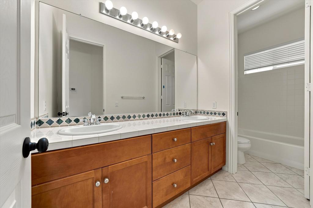 125 Traviso Drive Property Photo 30