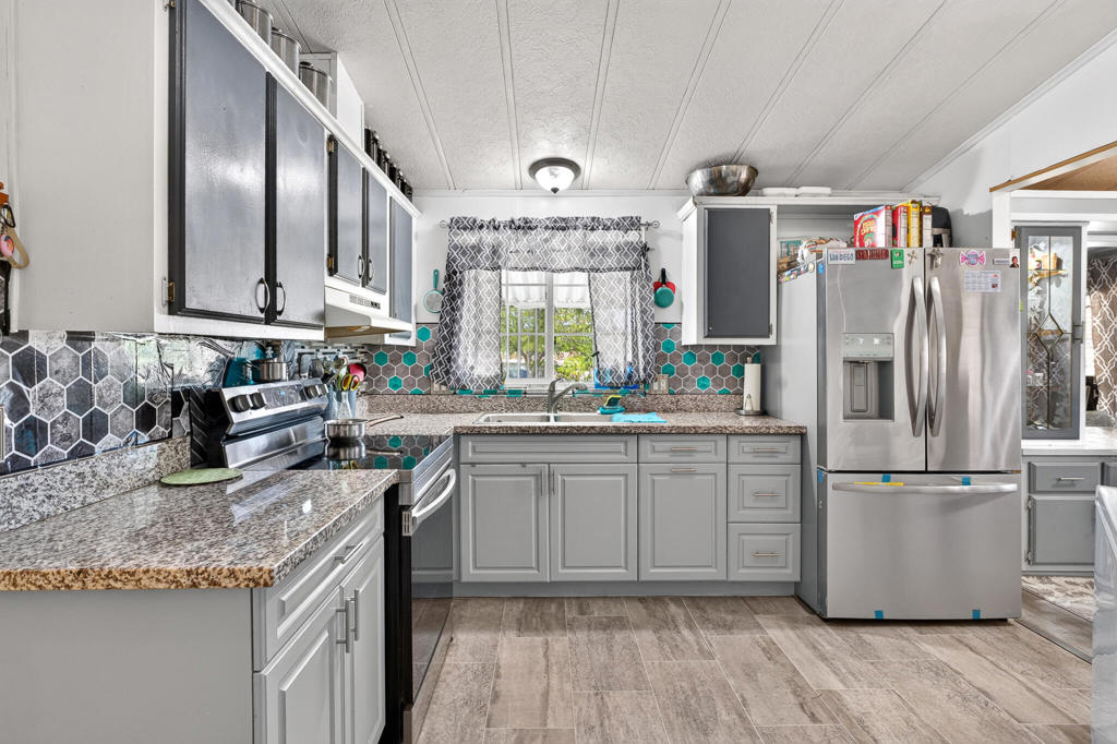 1251 Huntington Avenue Property Photo 8
