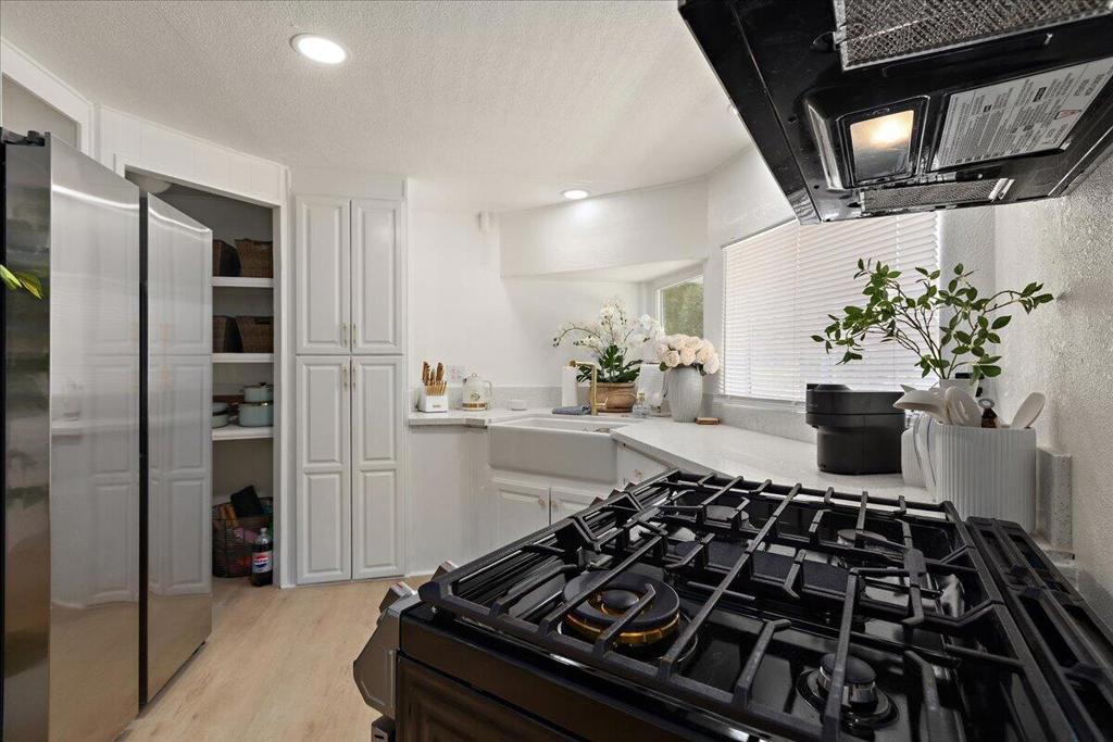 18306 Oleander Street Property Photo 12