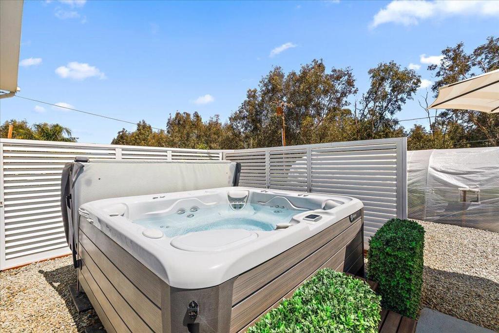 18306 Oleander Street Property Photo 28