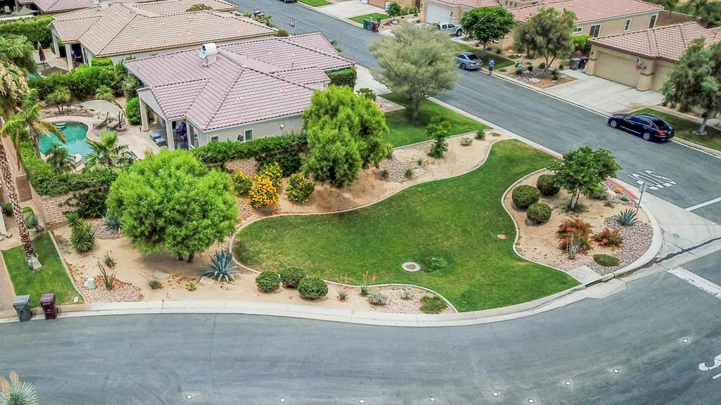 80351 Paseo De Nivel Property Photo 27