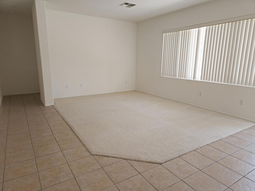 78296 Kistler Way Property Photo 2