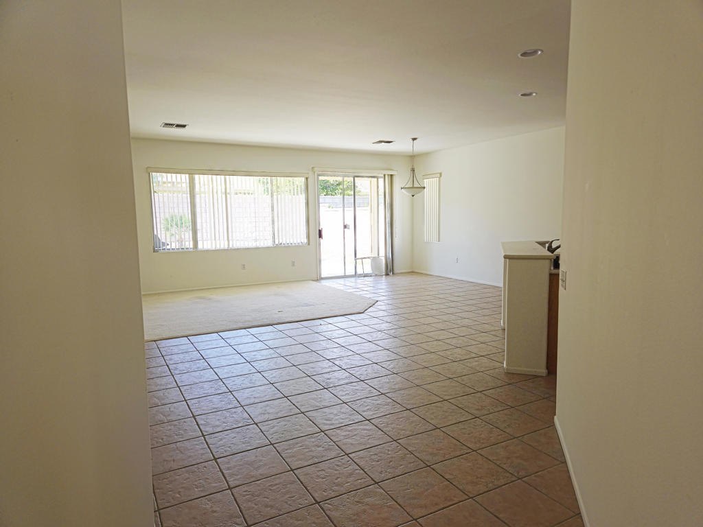 78296 Kistler Way Property Photo 9