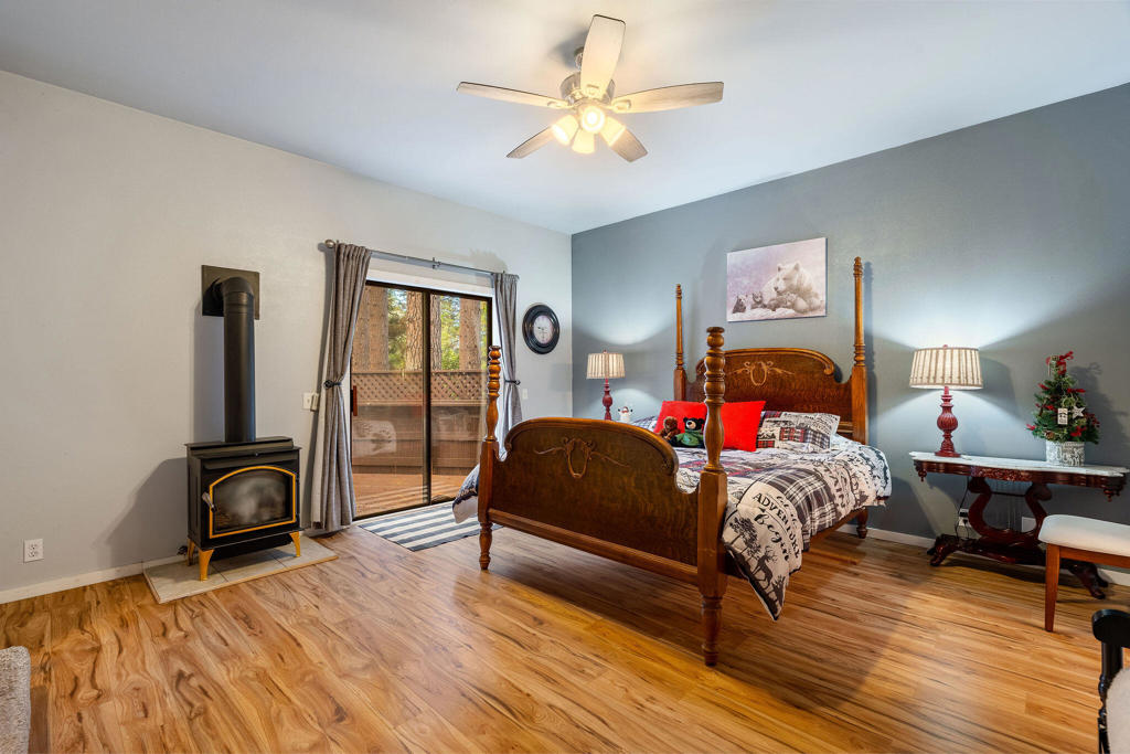52515 Sunset Drive Property Photo 13